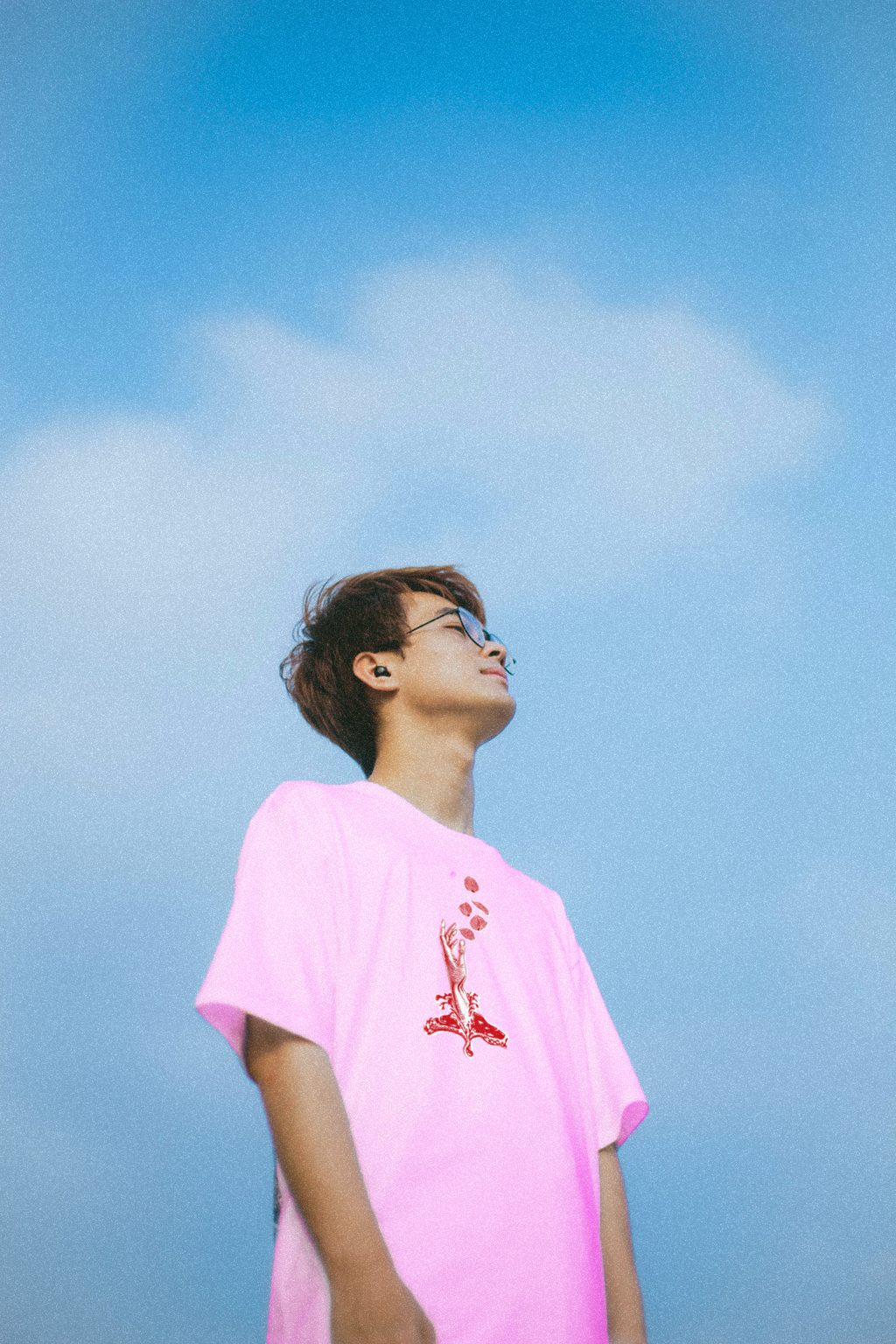 Rose Petals - Organic T-Shirt - Cotton Pink