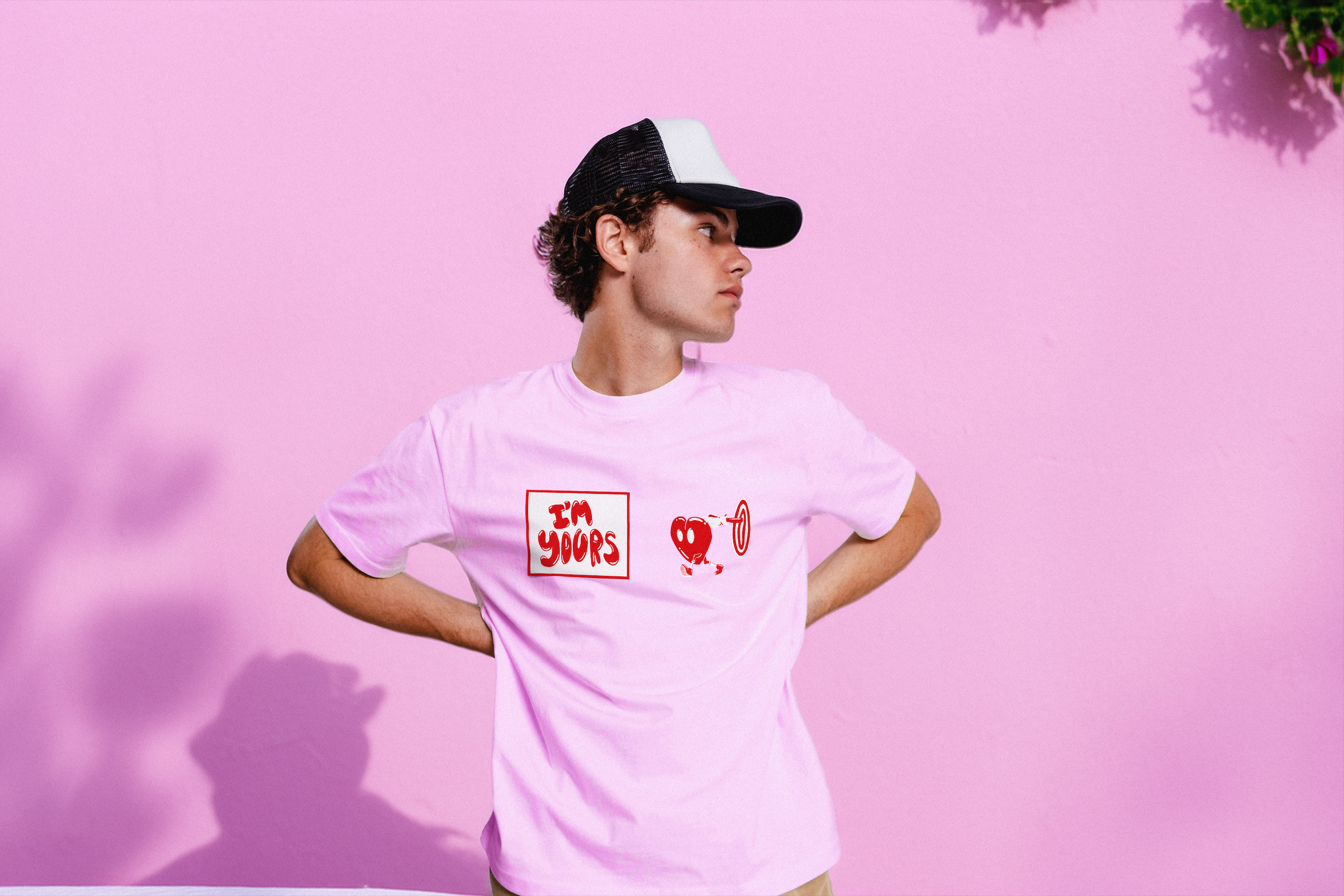 I'm Yours - Valentines Day Edition | Pink T-Shirt