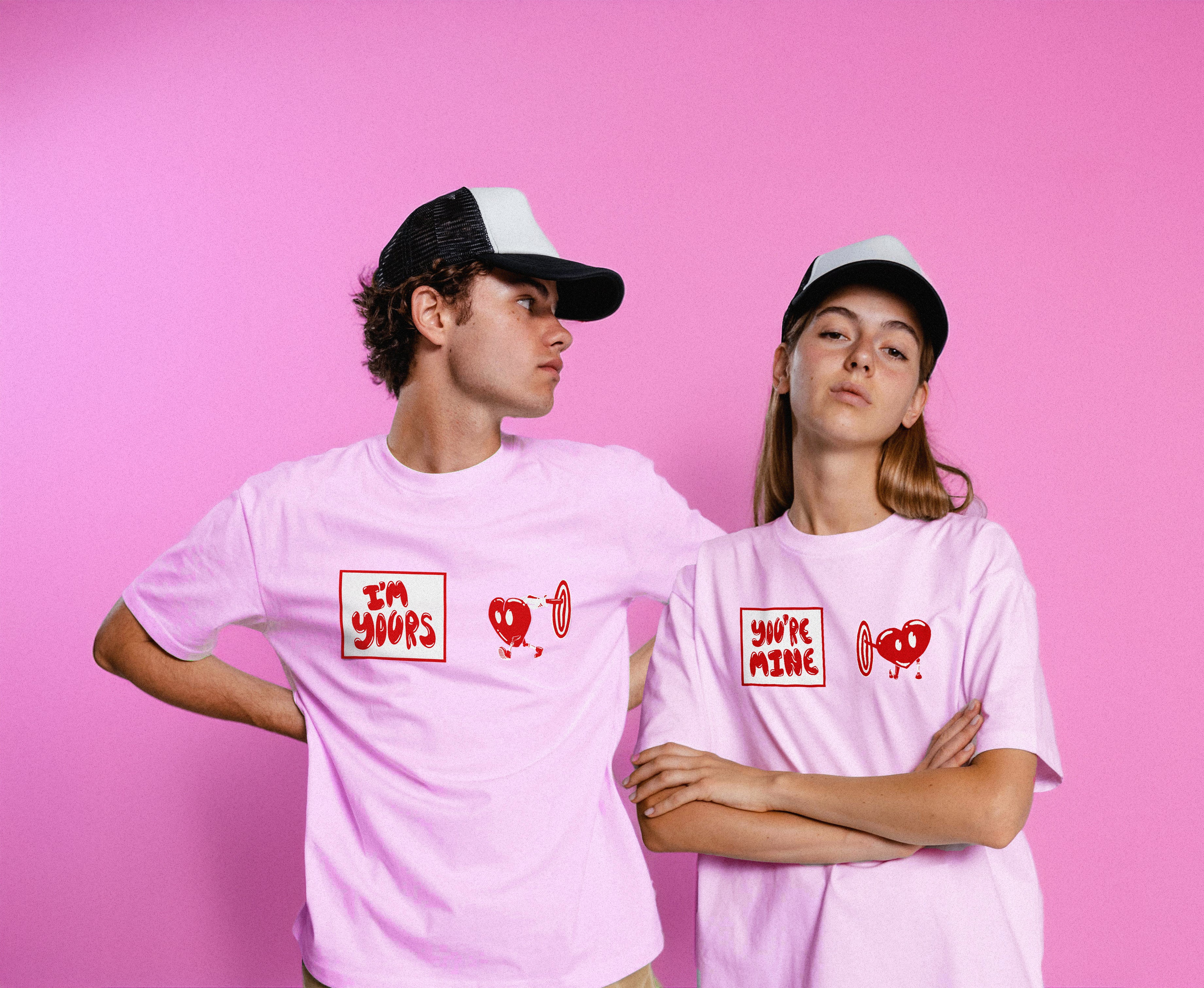 I'm Yours - Valentines Day Edition | Pink T-Shirt